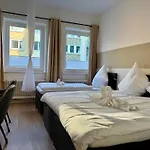Modernes 6 Personen Zentral 65qm Wlan Gehobene Ausstattung Apartment Hannover
