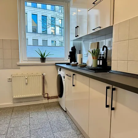 Modernes 6 Personen Zentral 65qm Wlan Gehobene Ausstattung Daire Hannover