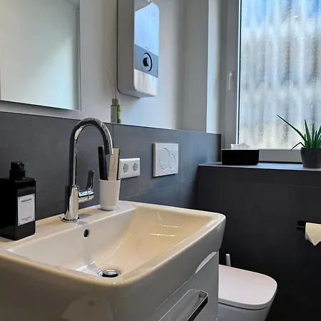 Modernes 6 Personen Zentral 65qm Wlan Gehobene Ausstattung