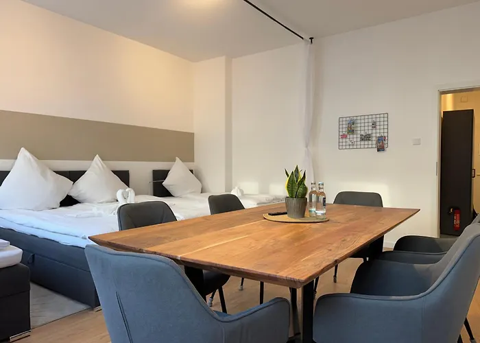 Modernes 6 Personen Zentral 65qm Wlan Gehobene Ausstattung *